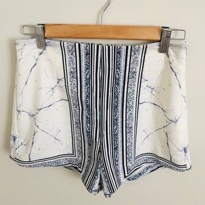 NWOT🌊High waisted shorts